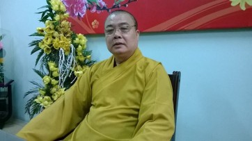 Thượng tọa Thích Thanh Nhiễu - Phó Chủ tịch Giáo hội Phật giáo Việt Nam.